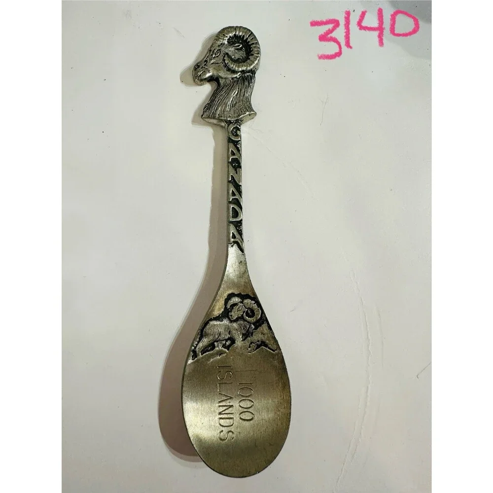Vintage Souvenir Spoon Lot 5PC Silverplated Travel Canada Sydney Graceland